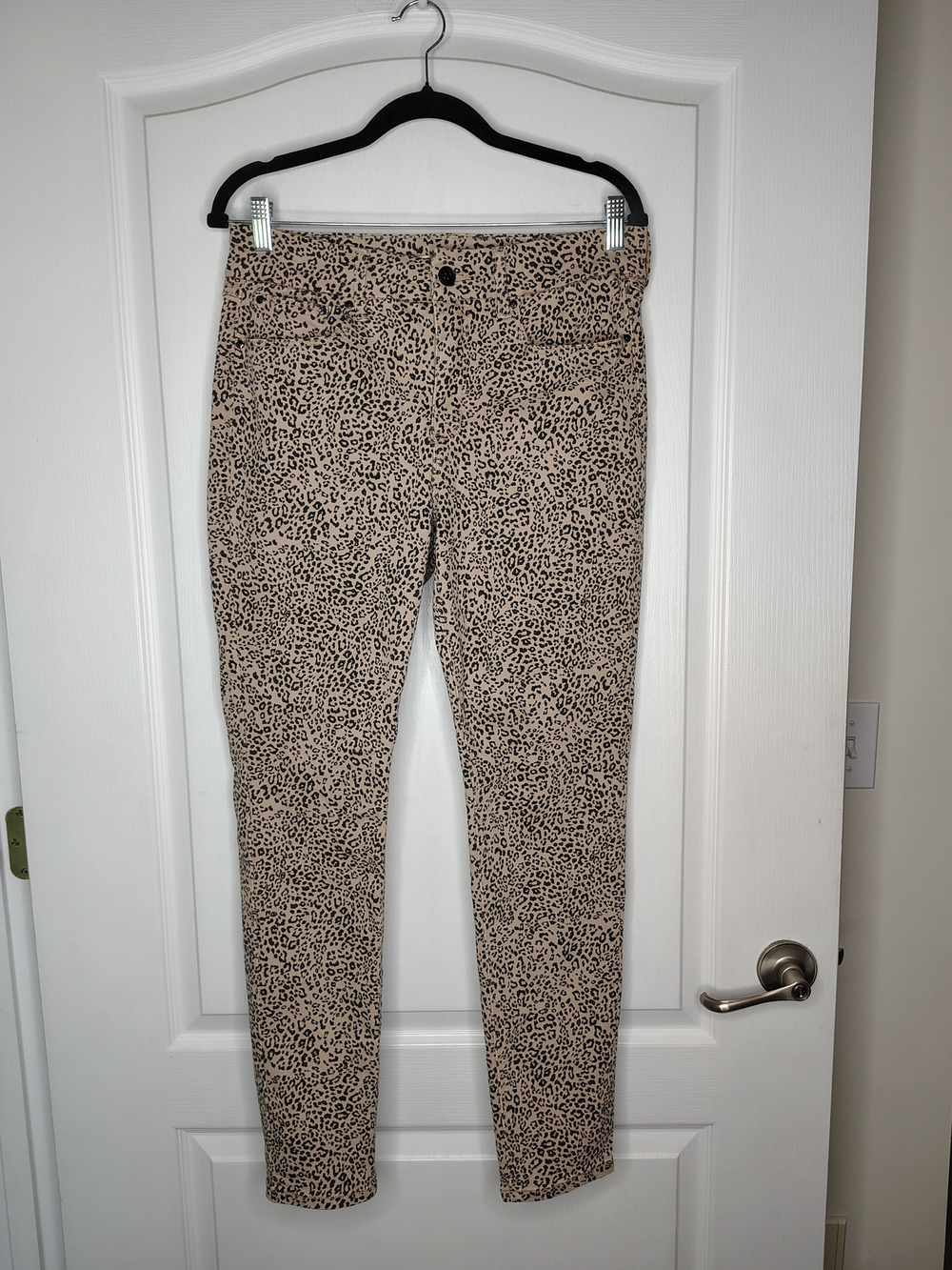 Seven7 Women's Skinny Jeans - Beige and Black Leopard Print